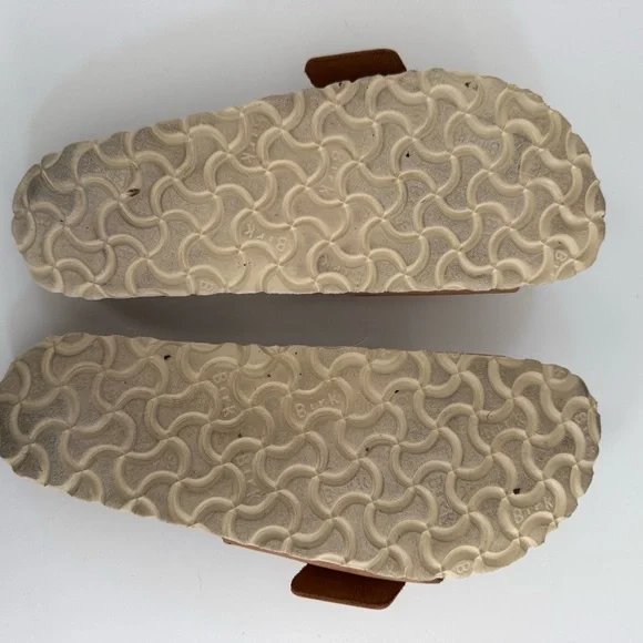 Birkenstock Women's Tan Madrid Sandals with Gold Big Buckle - Picture 5 of 5